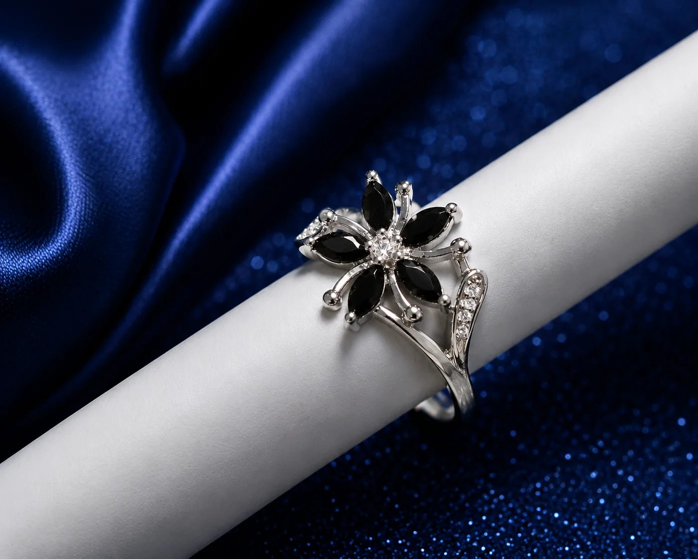 Noir Flower Silver Ring